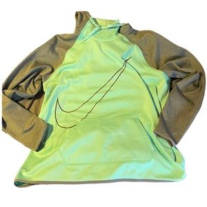 Nike dri fit sweater